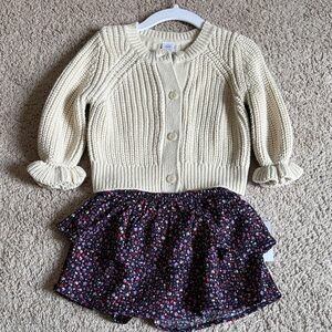 Toddler Girl 12-18 month NWT GAP Cream Knit Cardigan and Navy Floral Skort